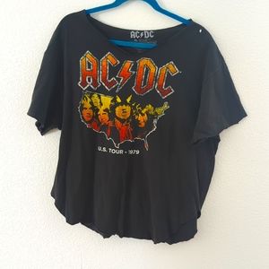 AC/DC unisex distressed US tour concert shirt. vintage look xl festival